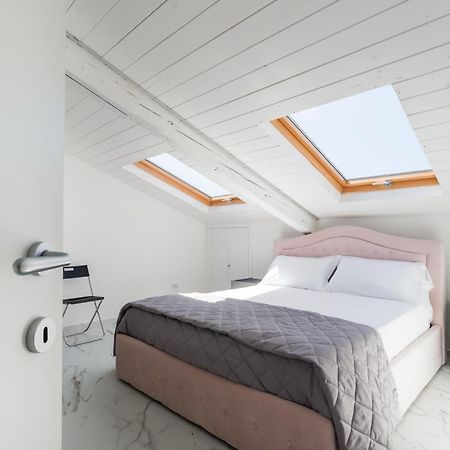 Attico Bella Napoli Aparthotel ภายนอก รูปภาพ