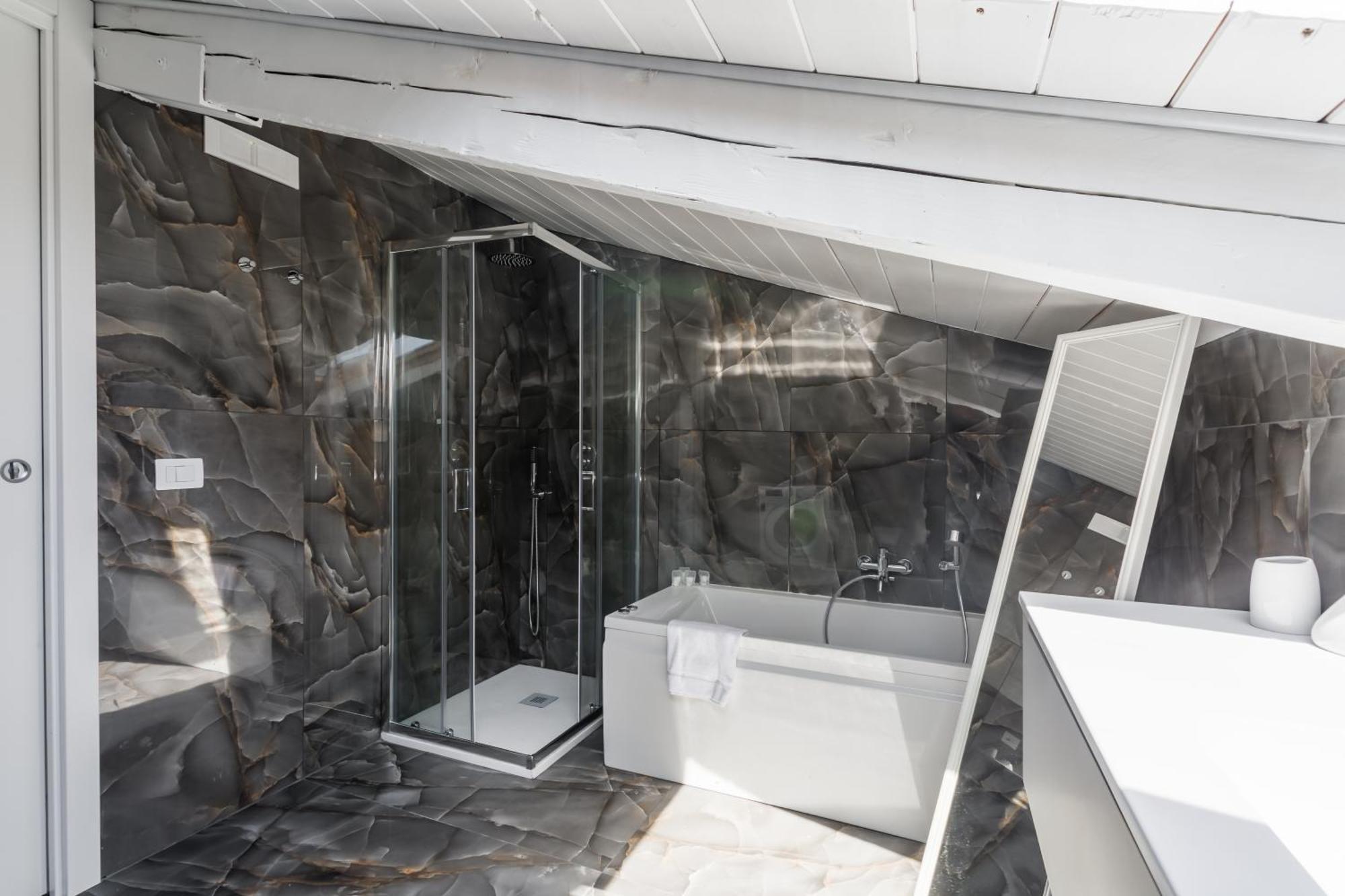 Attico Bella Napoli Aparthotel ภายนอก รูปภาพ