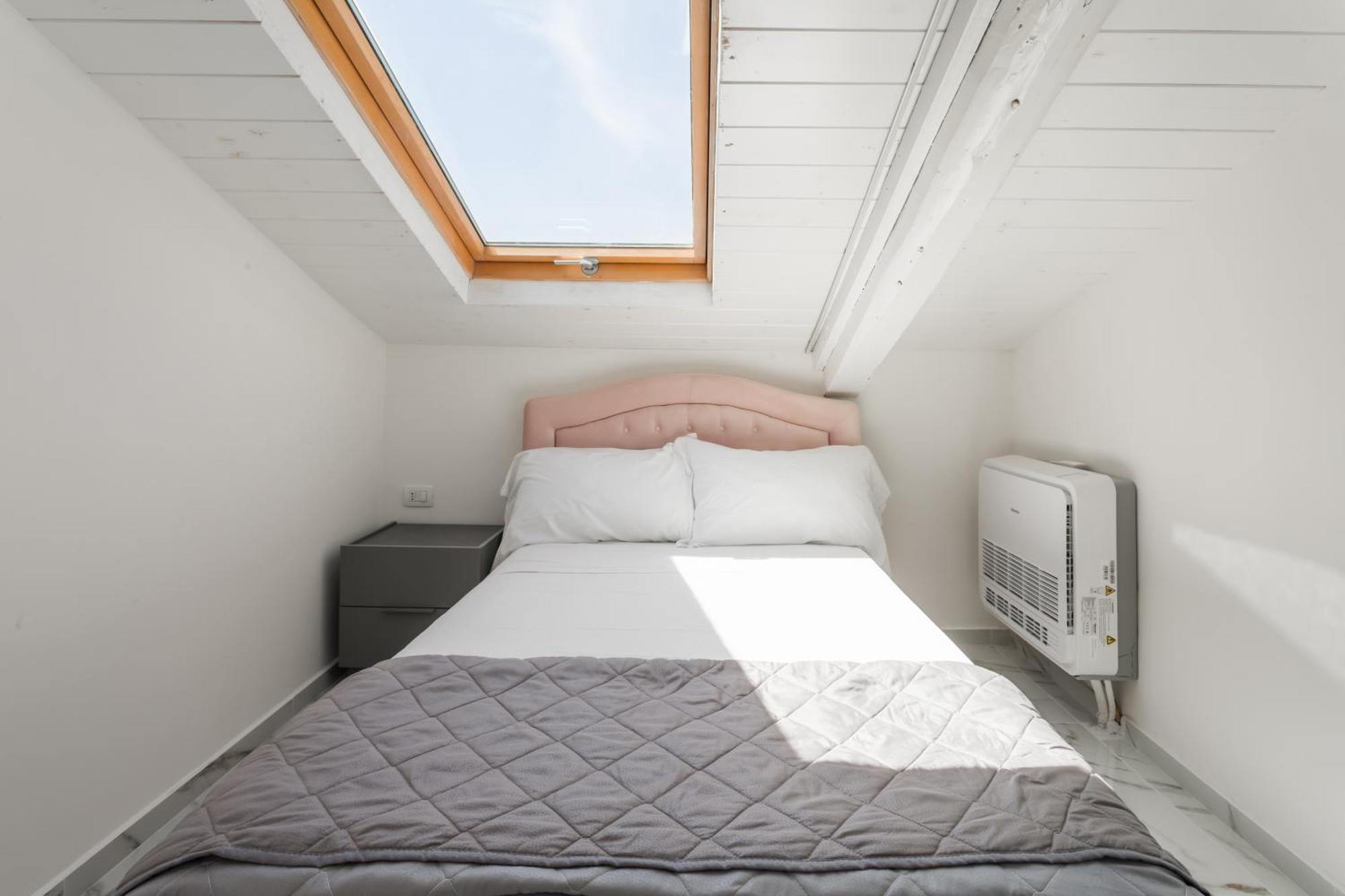 Attico Bella Napoli Aparthotel ภายนอก รูปภาพ