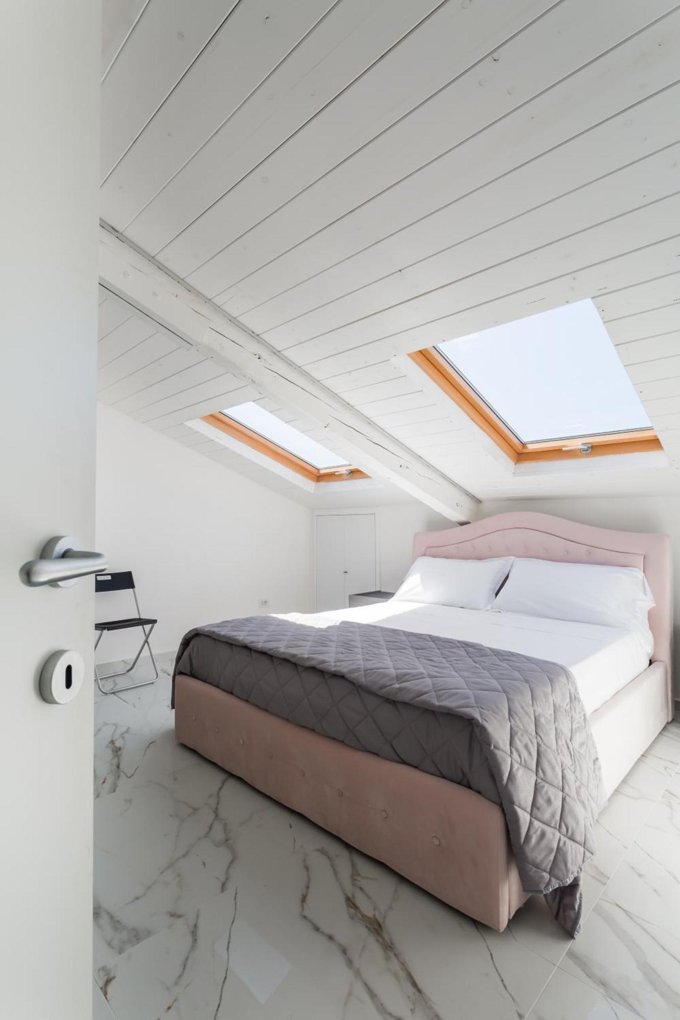Attico Bella Napoli Aparthotel ภายนอก รูปภาพ