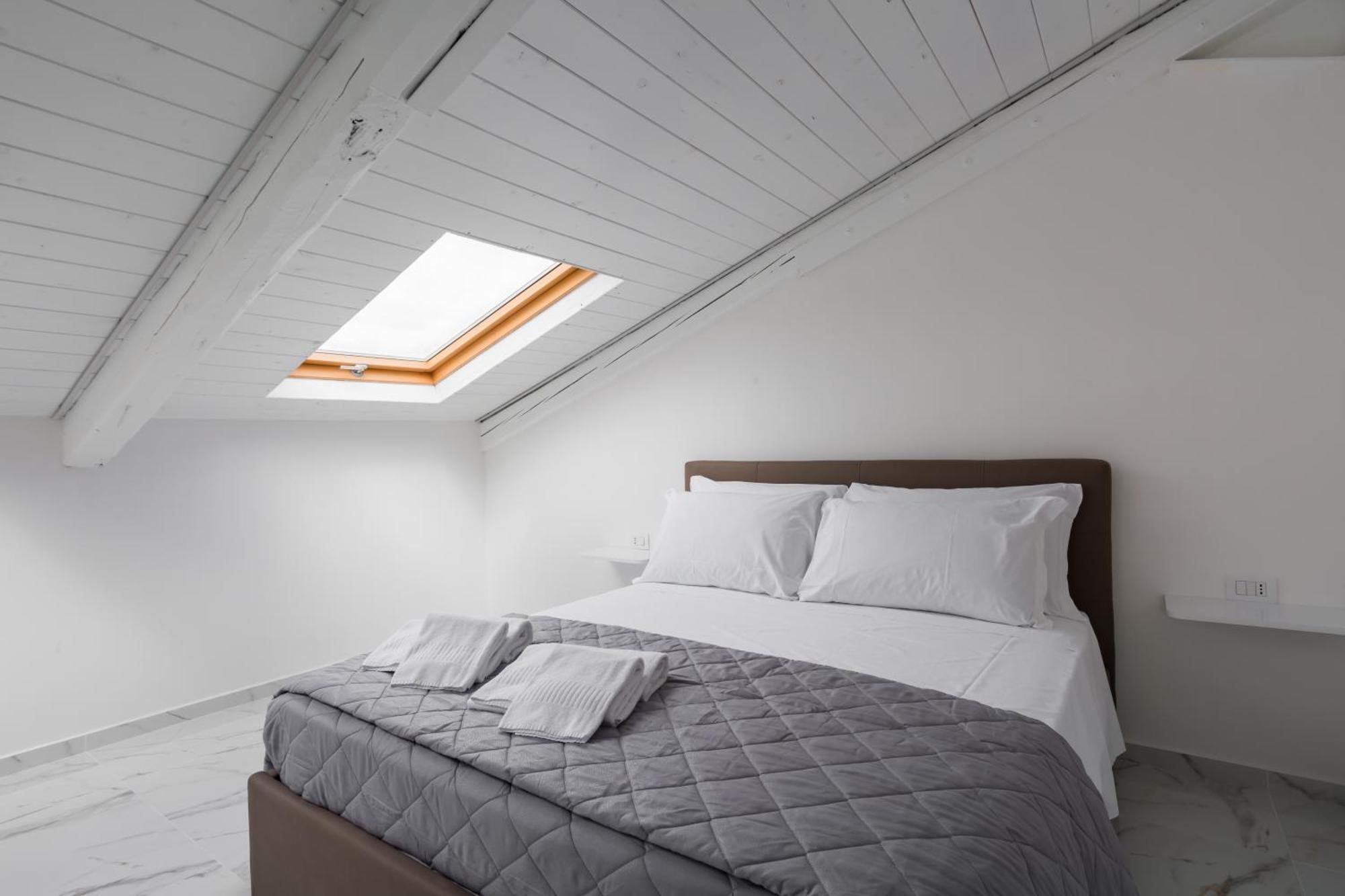 Attico Bella Napoli Aparthotel ภายนอก รูปภาพ