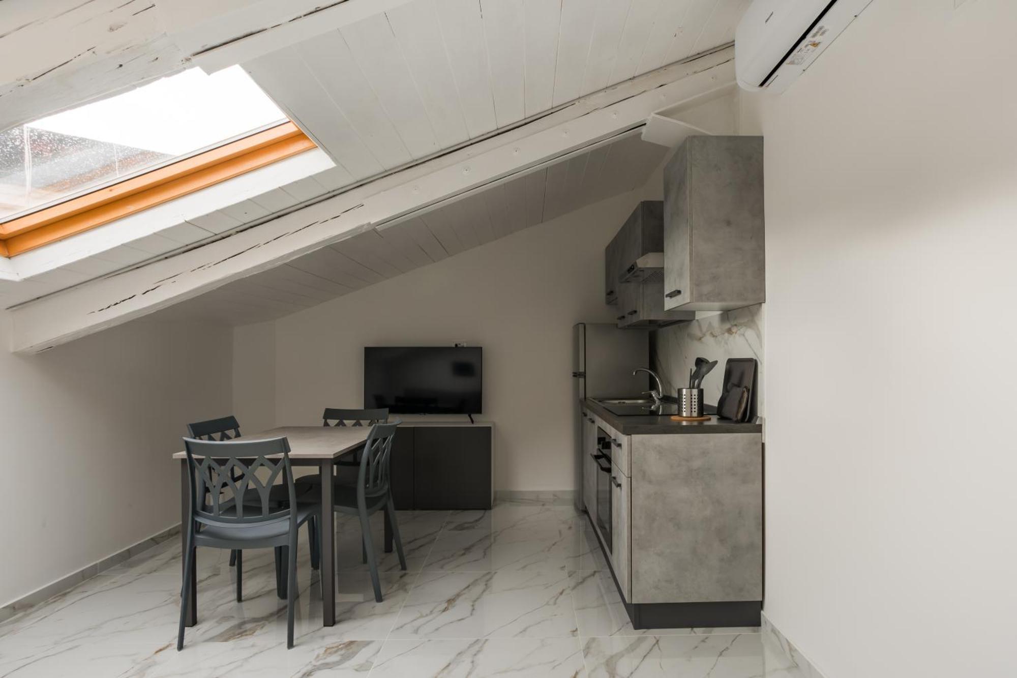 Attico Bella Napoli Aparthotel ภายนอก รูปภาพ